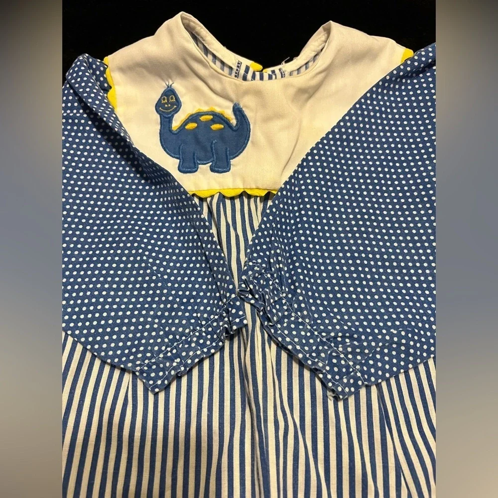 *True Vtg 70’s 2T/3T Baby Boy Home Sewn Blue & White Striped Romper w/ Dinosaur